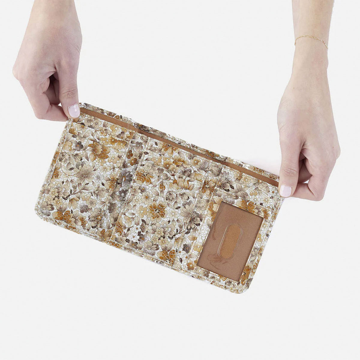 [JILLSTUART]★LILY INNER MONOCHROMATIC COWHIDE HALF WALLET JILLSTUART]☆LILY INNER MONOCHROMATIC COWHIDE HALF WALLET