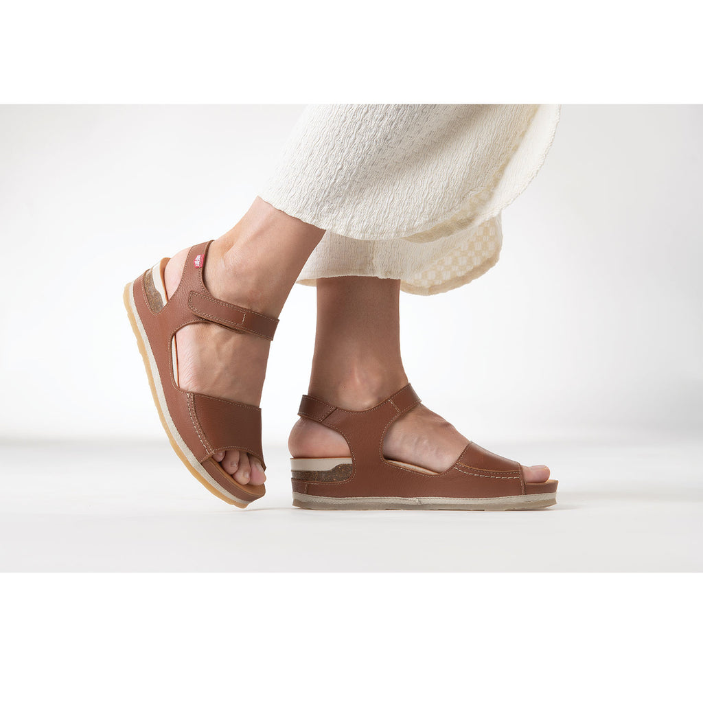 Womens On foot Women's On Foot Cynara 203 Tucson Taupe Leather Taupe Leather