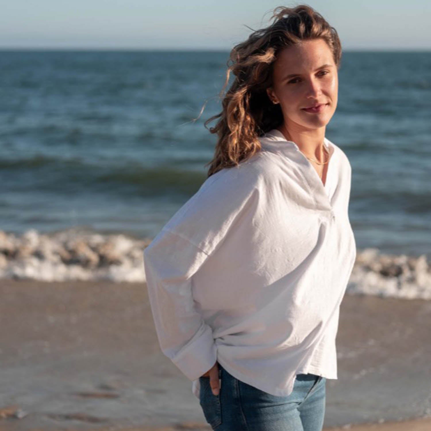 Womens Mersea Mersea Amelia Cuff Long Sleeve Tee Women's Long Sleeve Top White White