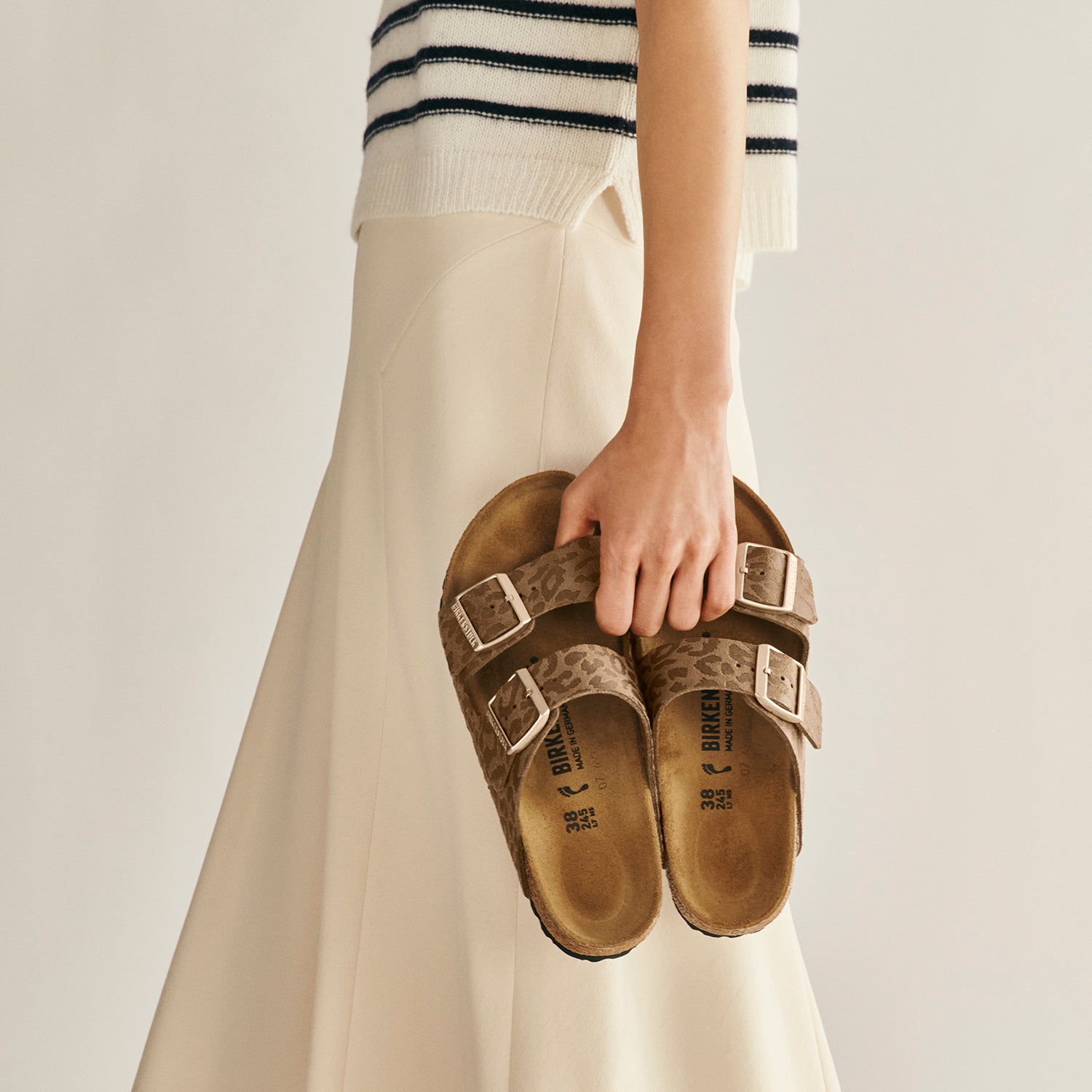 Womens Birkenstock Women's Birkenstock Arizona Leo Khaki Birko-Flor Leo Khaki Birko-Flor