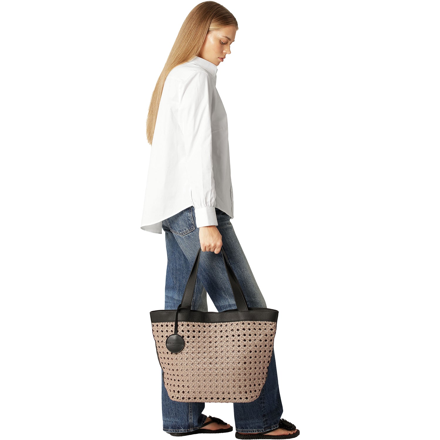 Womens Ilse jacobsen Ilse Jacobsen Braid 02 Women's Handbag Sandpile/Black Synthetic Sandpile/Black Synthetic