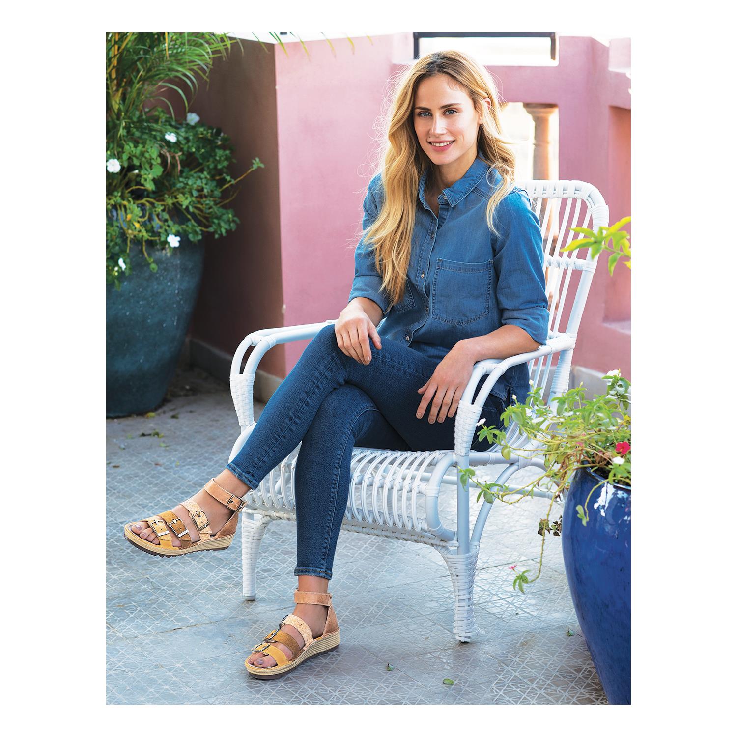 Womens Naot Naot Begonia Women's Mine/Hash/Brown/Volcanic Leather/Suede Mine/Hash/Brown/Volcanic Leather/Suede