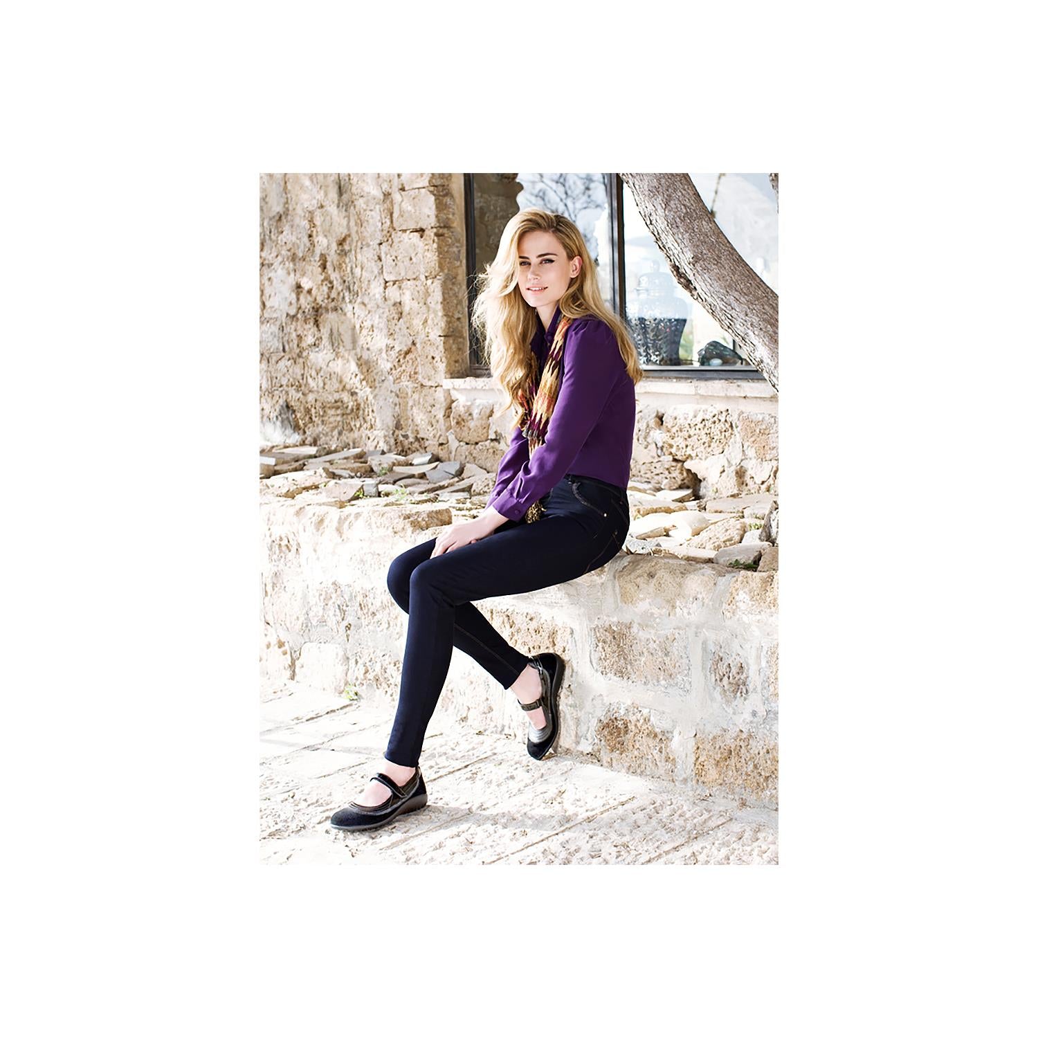 Womens Naot Naot Kirei Women's Mary Janes Linen/Stardust/Champagne Leather Linen/Stardust/Champagne Leather