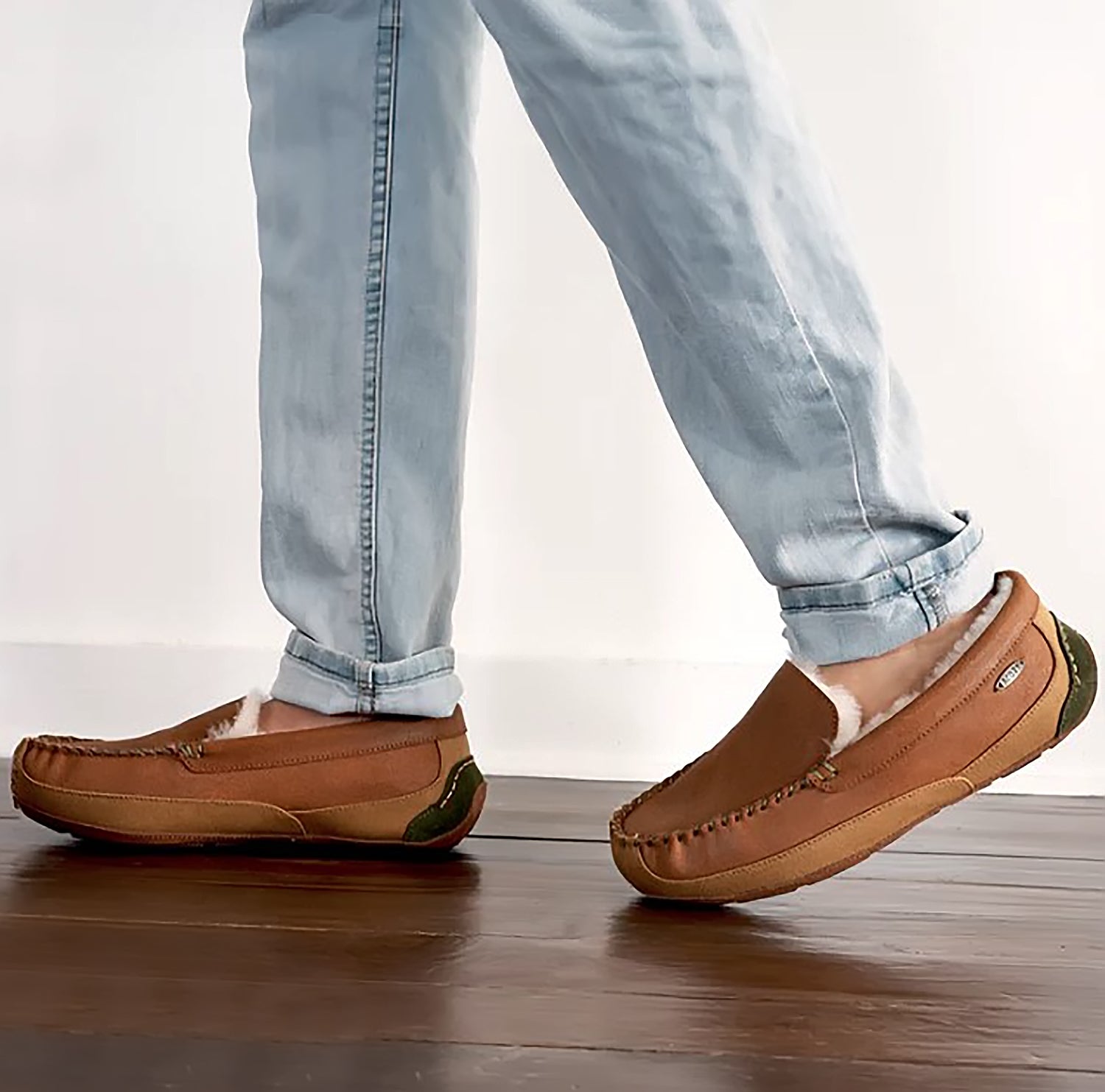 Mens Acorn Acorn Hamilton Men's Slippers Buckskin Buckskin