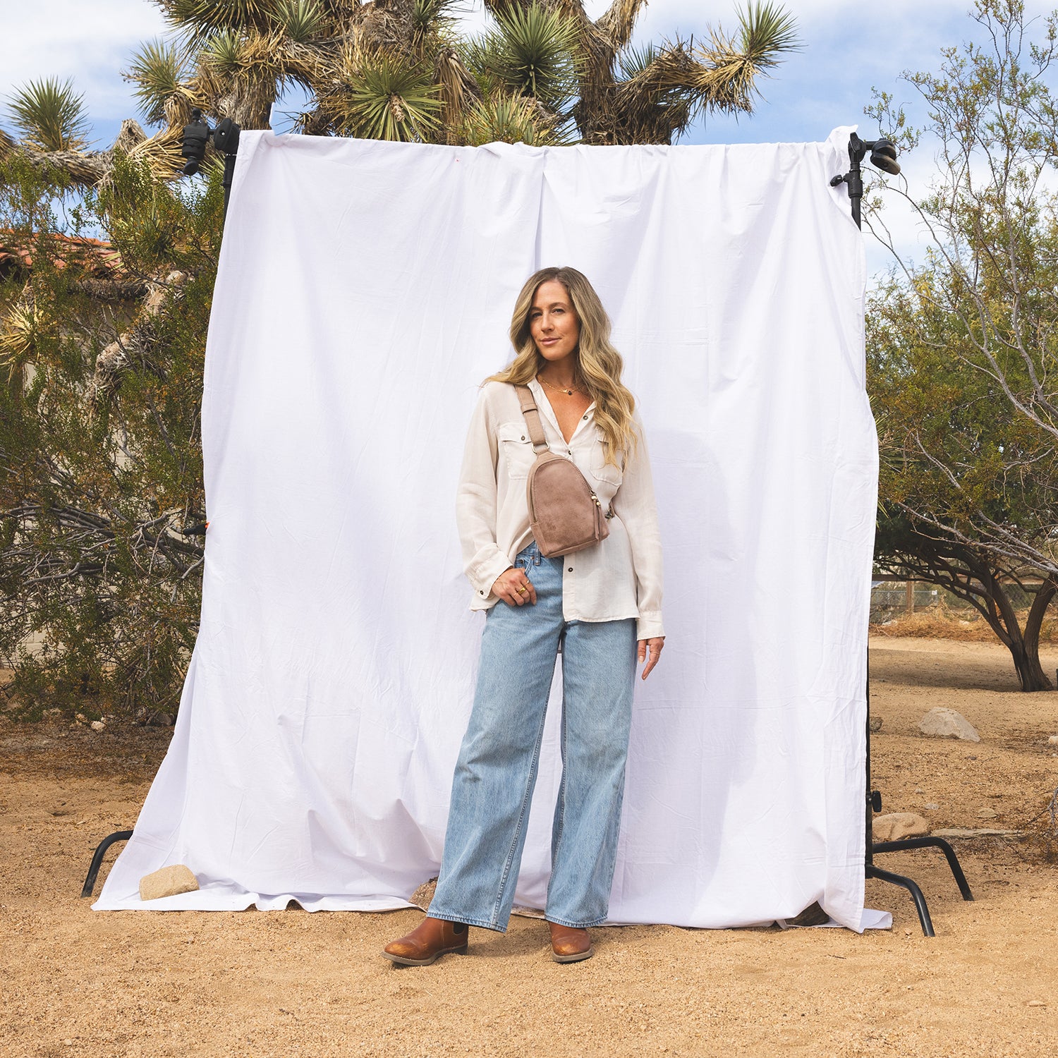 Womens Hobo Hobo International Fern Sling Buffed Hazel Leather Hazel