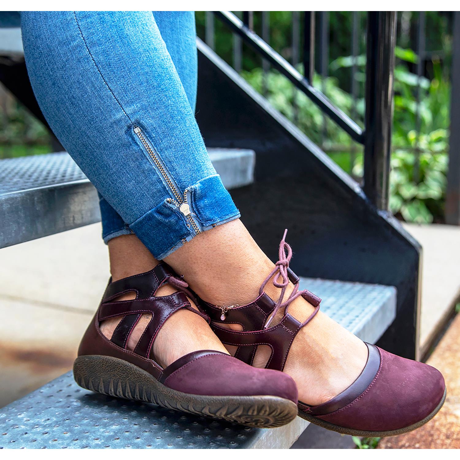 Women's Naot Kata Beige Iguana/Khaki Leather – Footwear