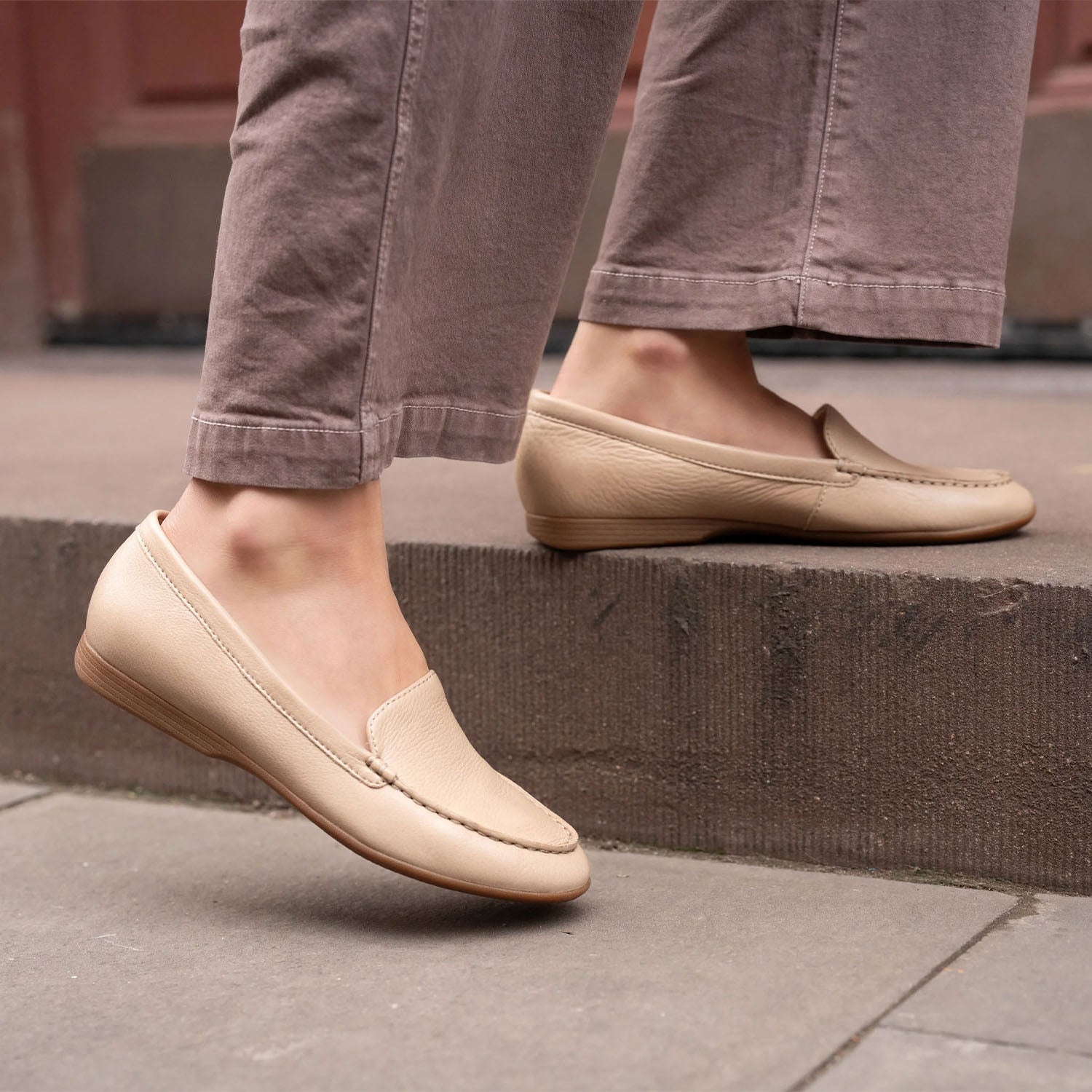 Womens Dansko Dansko Lorri Women's Loafers Sand Tumbled Leather Sand Tumbled Leather