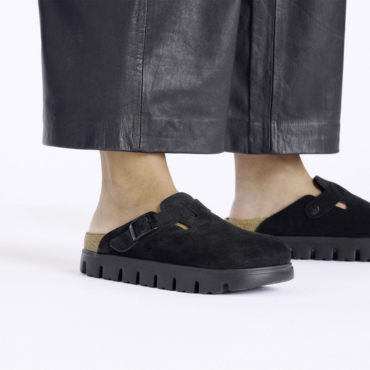 Womens Birkenstock Women's Birkenstock Boston Chunky Black Suede Black Suede