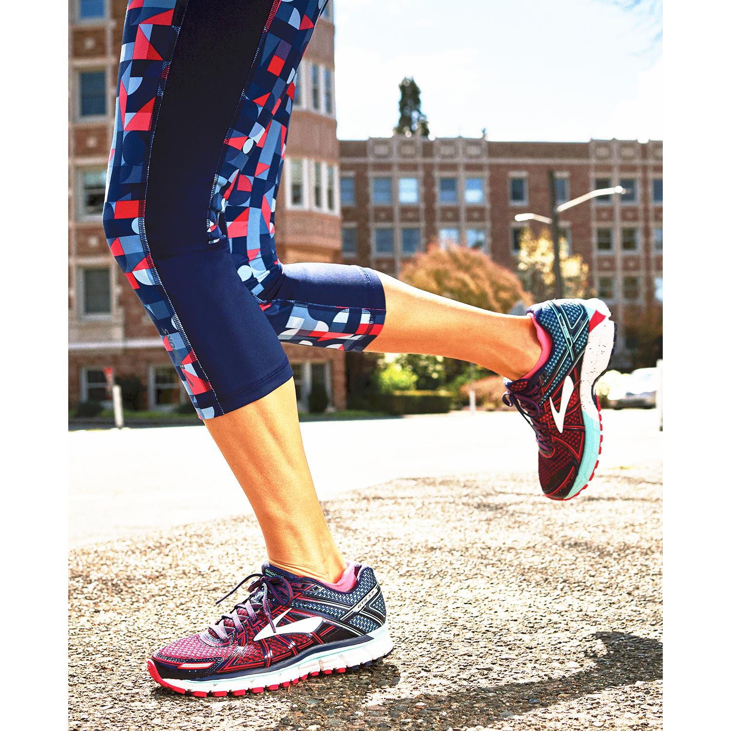 Brooks Adrenaline GTS 17 (Stability Support) Women's Running Shoes