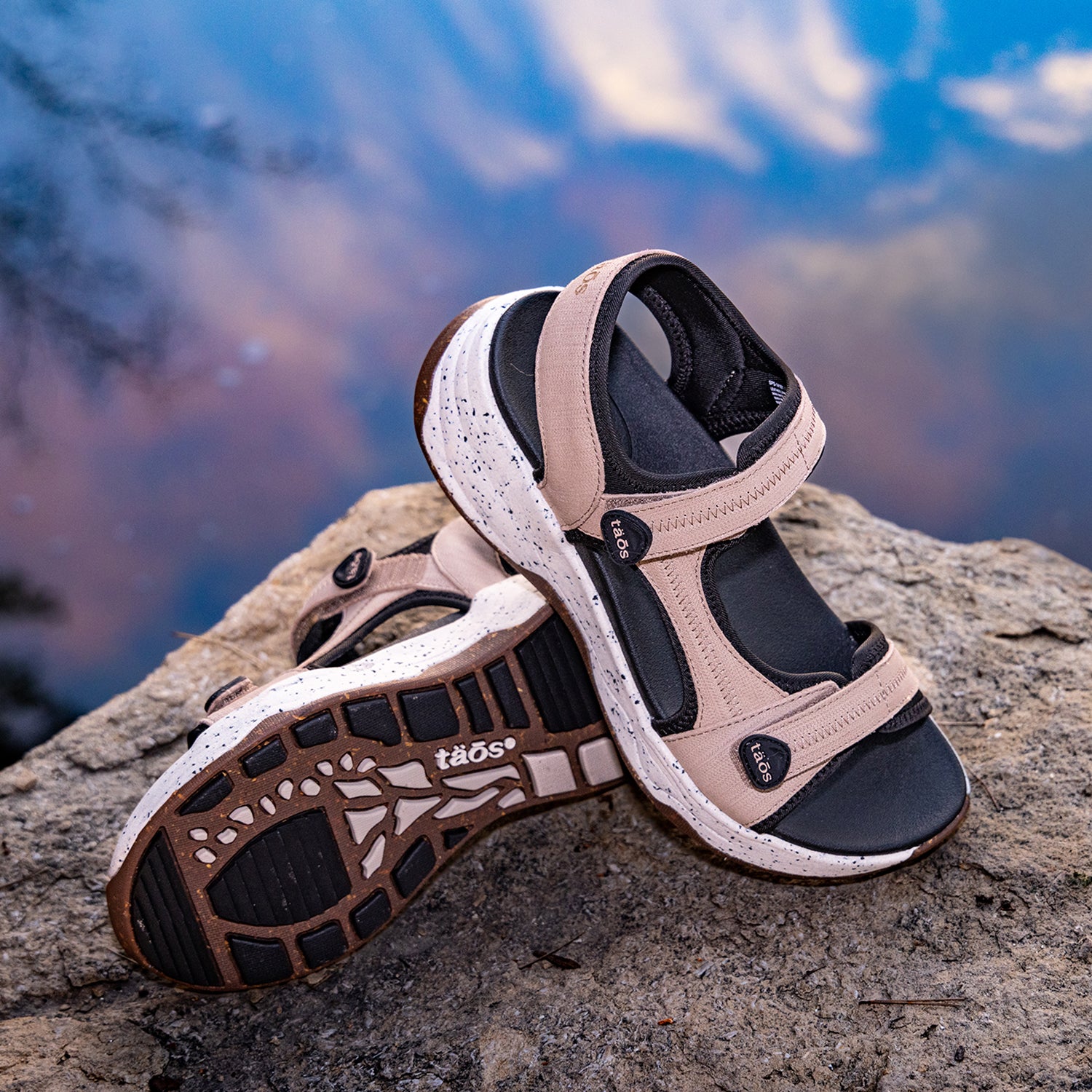 Womens Taos Taos Super Side Emboss Women's Outdoor Sandals Natural Natural