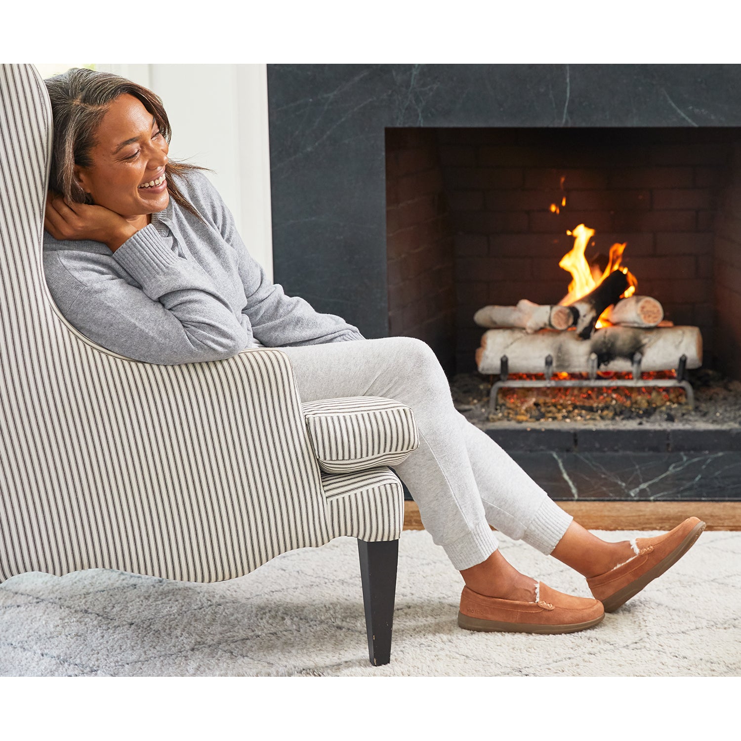 Womens Vionic Women's Vionic Lynez Slippers Toffee Suede Toffee Suede