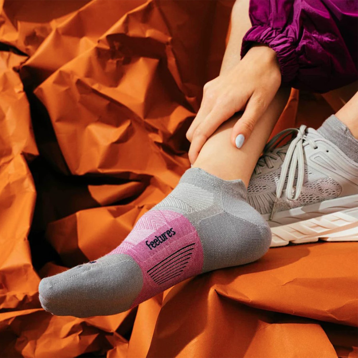 Unisex Feetures Unisex Feetures Merino 10 Max Cushion No Show Tab Amethyst Grey Amethyst Grey