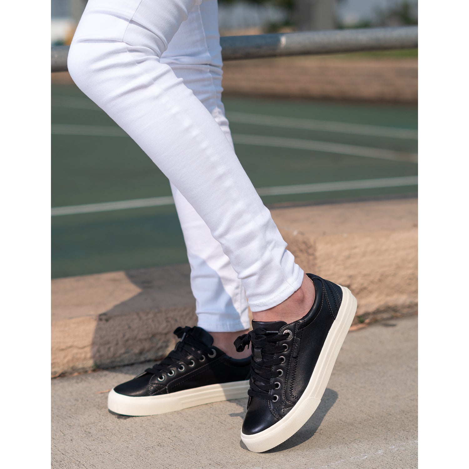 Womens Taos Women's Taos Plim Soul Lux Black Leather Black Leather