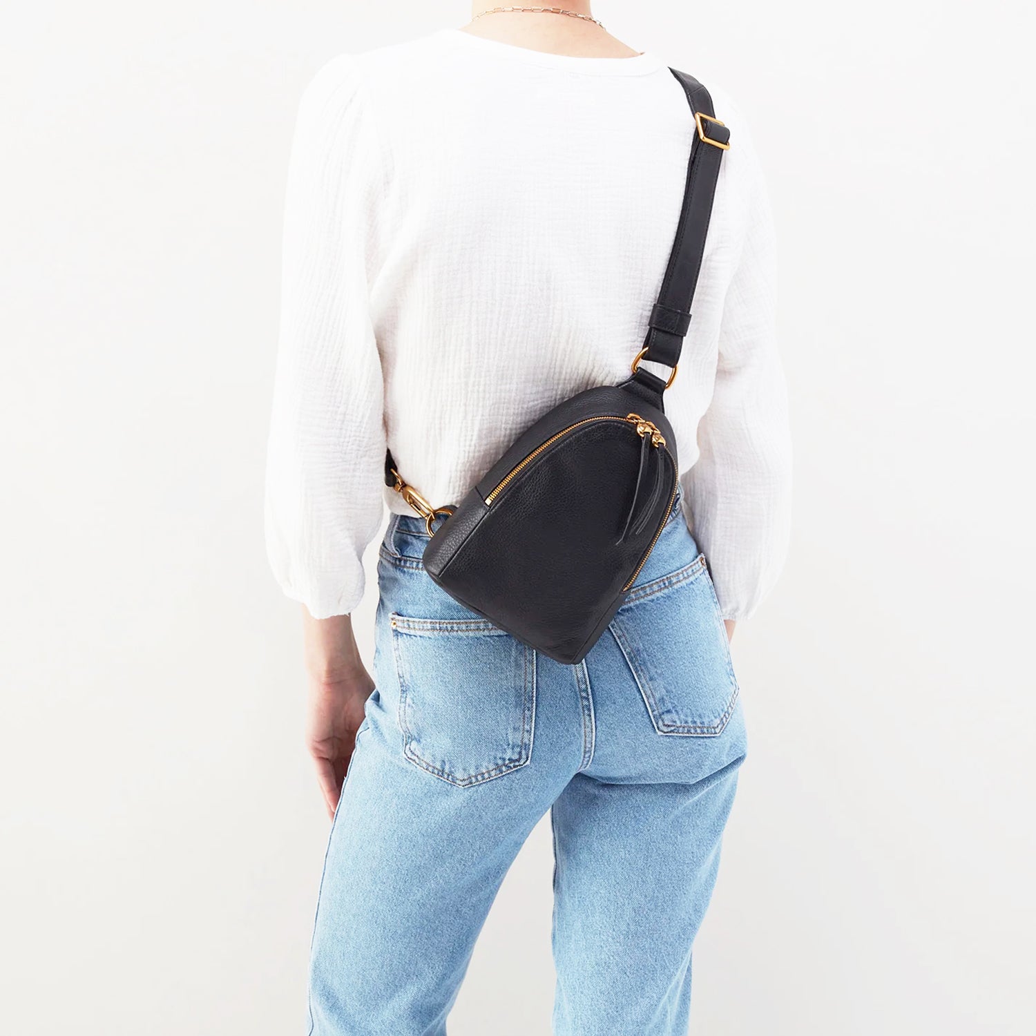 Womens Hobo Hobo International Fern Sling Black Leather Black Leather