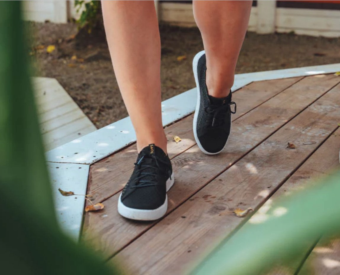 Womens Saola Women's Saola Cannon Knit 3 Black/Gold Black/Gold