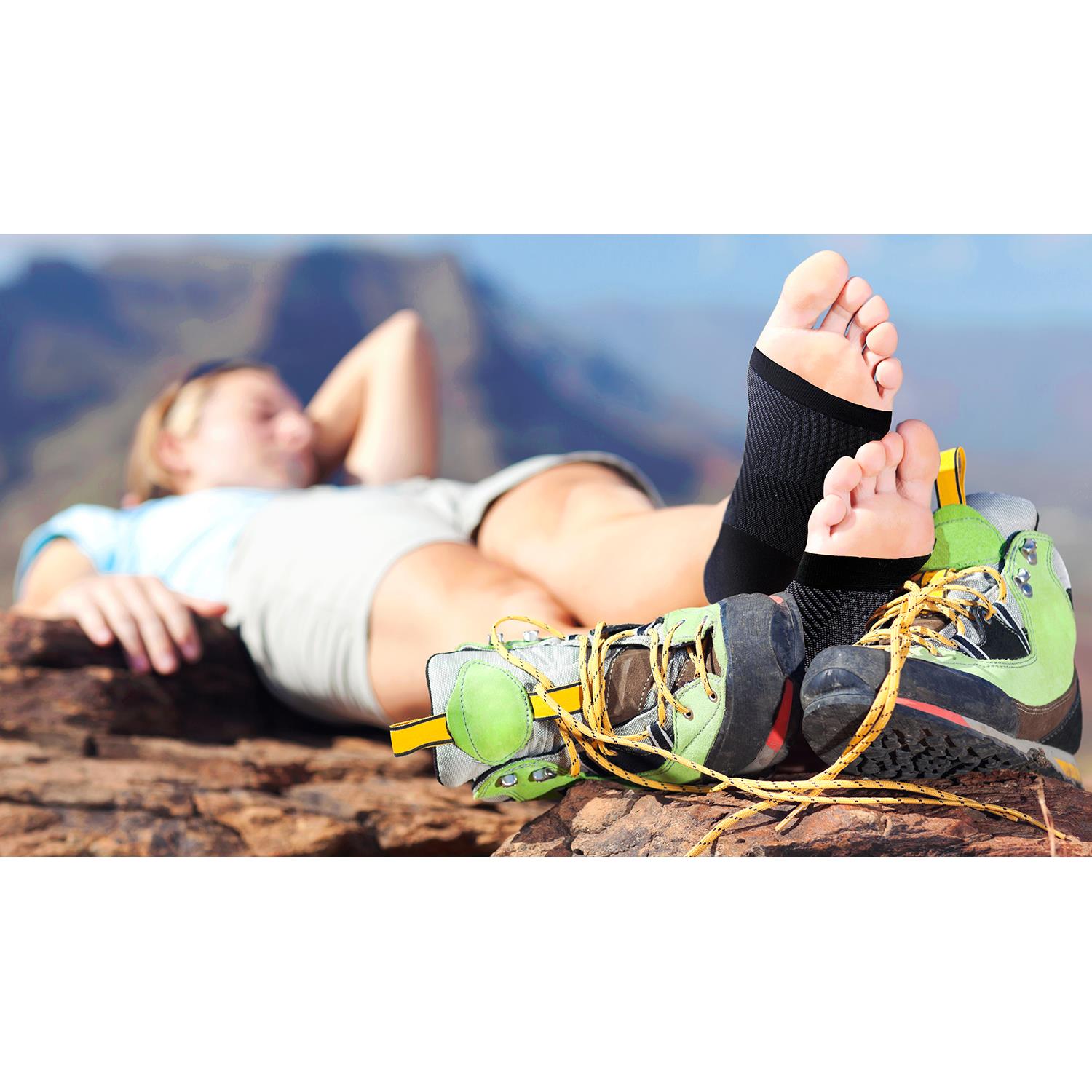 Unisex Os1st OS1st FS6 Compression Foot Sleeve - Pair Plantar Fasciitis Socks Black Black