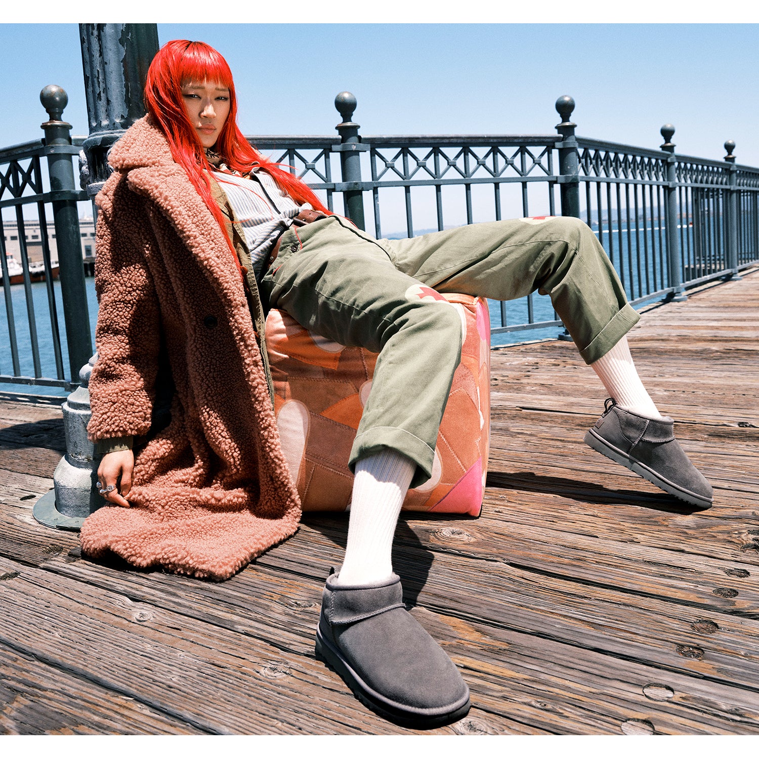 【美品】UGG☆ CLASSIC ULTRA MINI 24センチグレー UGG Classic Ultra Mini Grey Gray Water-resistant Suede Boots