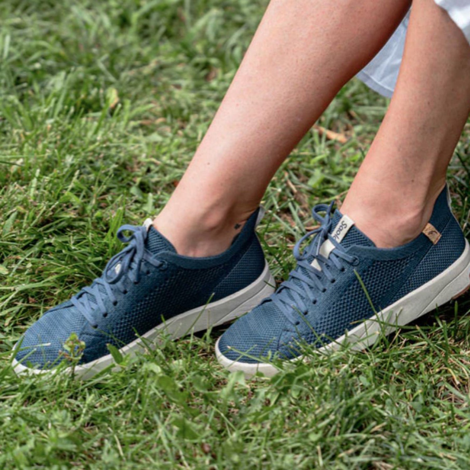 Womens Saola Women's Saola Cannon Knit 3 Navy/Gold Navy/Gold