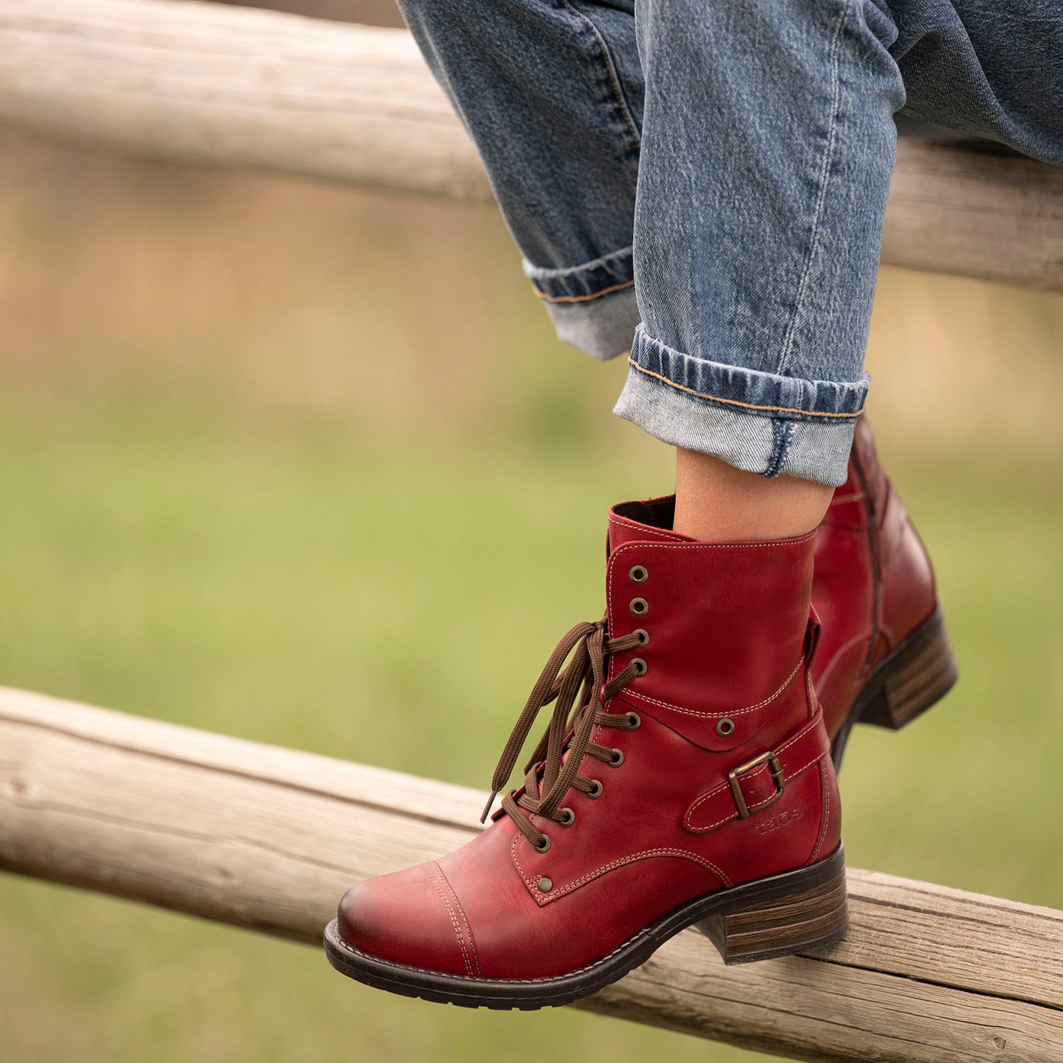 Womens Taos Women's Taos Crave Classic Red Leather Classic Red Leather