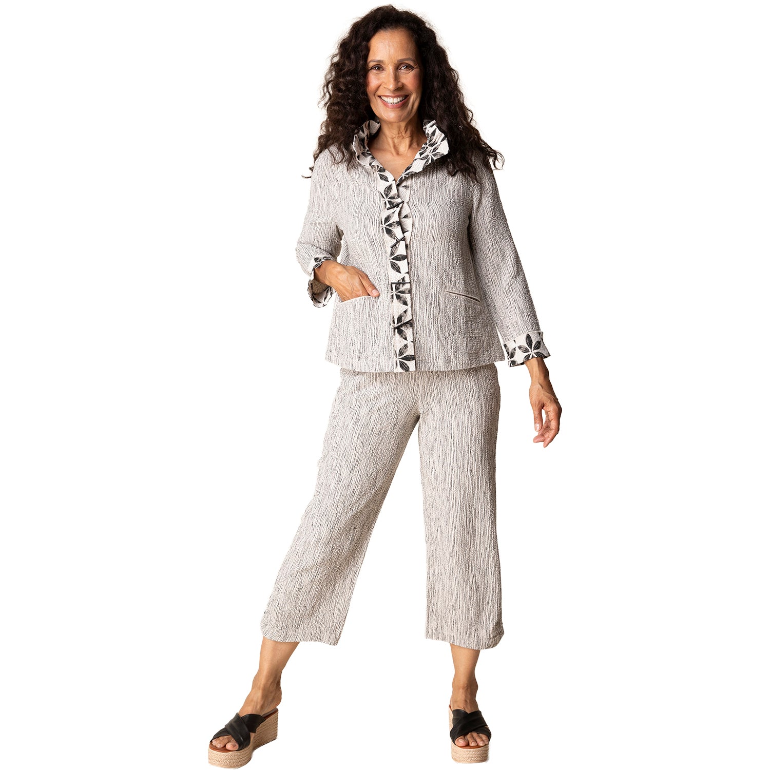 Womens Habitat Habitat Crinkle Crepe Luna Jacket Women's Outerwear Willow Print Mix Willow Print Mix