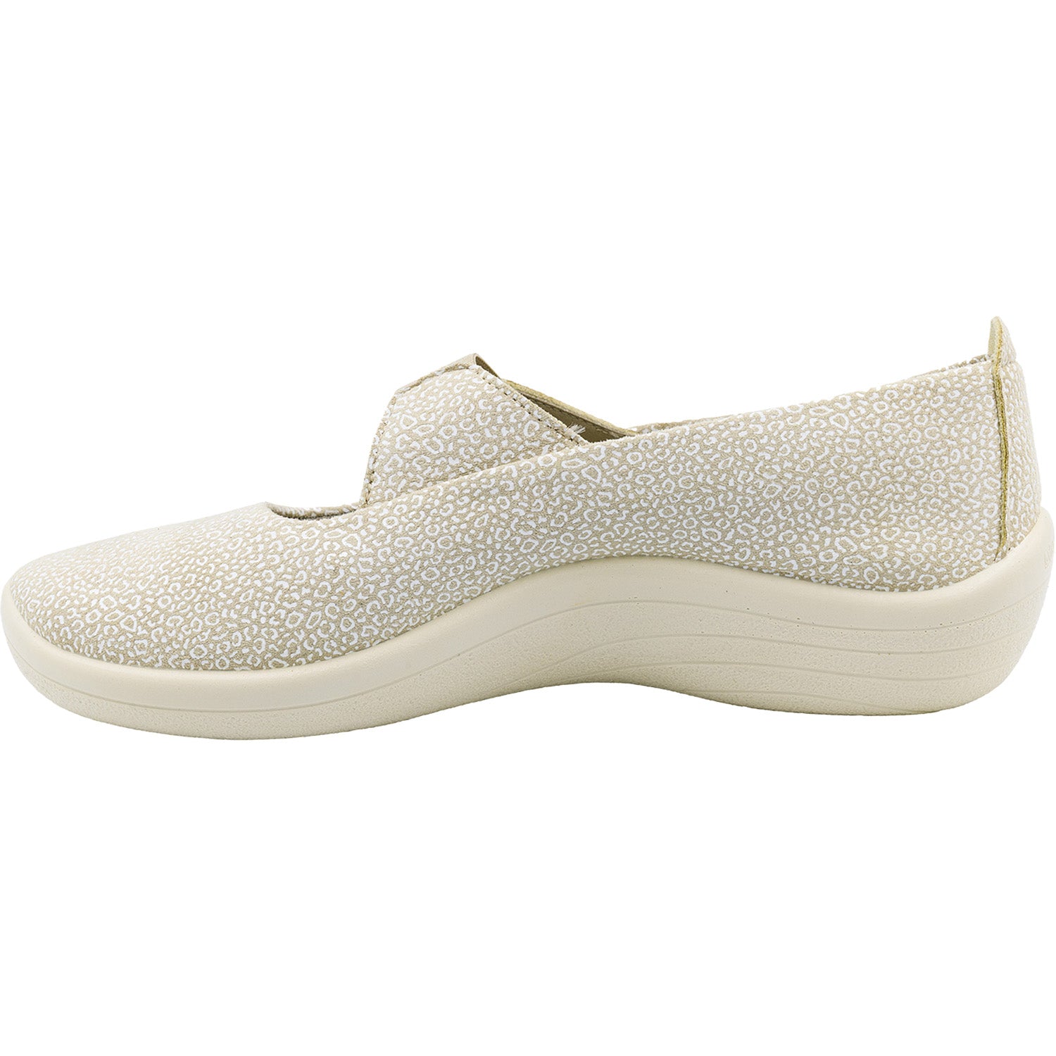 Womens Arcopedico Arcopedico Itatiaia Women's Mary Jane Traditional Sahara Seashell Sahara Seashell