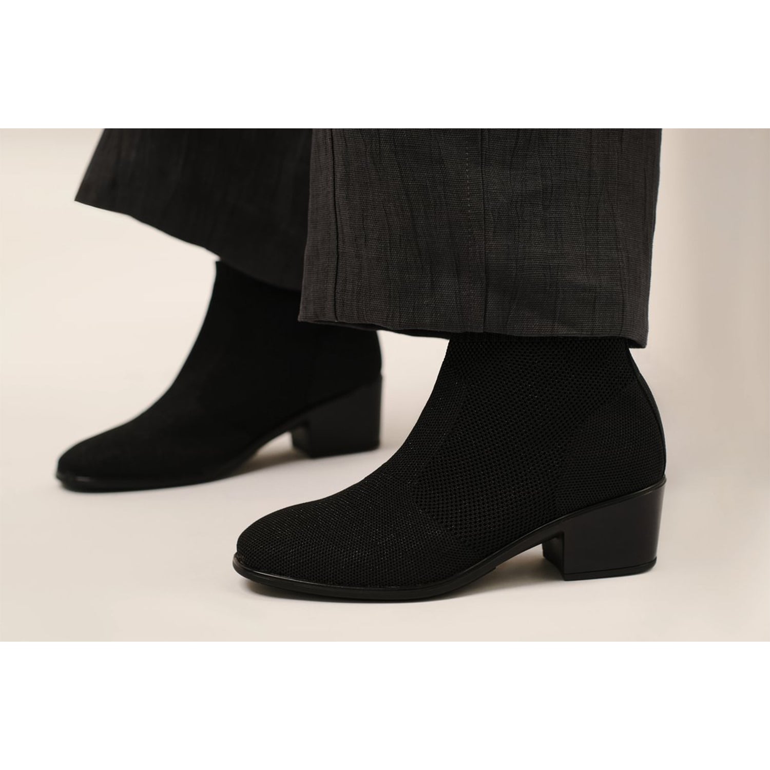 Womens Naot Naot Legacy Women's Boots Black Silver Knit Black Silver Knit