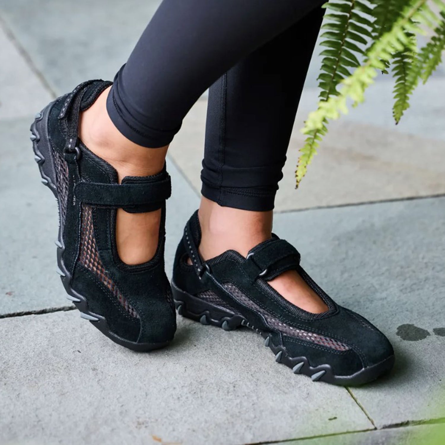 Womens Allrounder by mephisto Allrounder by Mephisto Niro Women's Athletic Shoes Black Suede/Black Mesh Black Suede/Black Mesh