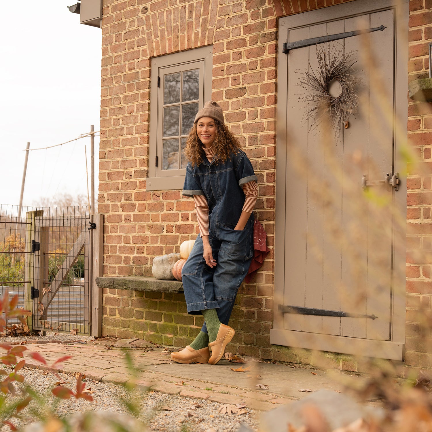 Womens Dansko Women's Dansko XP 2.0 Honey Distresses Leather Honey Distressed Leather