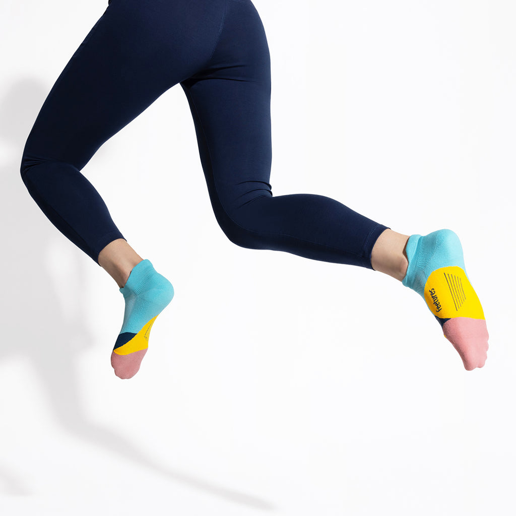 Unisex Feetures Women's Feetures Elite Ultra Light No Show Tab Socks Takeoff Turquoise Takeoff Turquoise