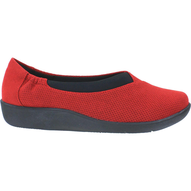 Women's Clarks Cloudsteppers Sillian Jetay Red Perf Textile